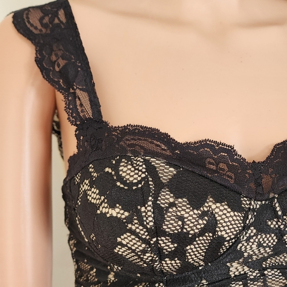FREDERICKS OF HOLLYWOOD BLACK LACE BUST LINED FITTED SEXY PARTY CLUB MINI DRESS - Picture 9 of 16